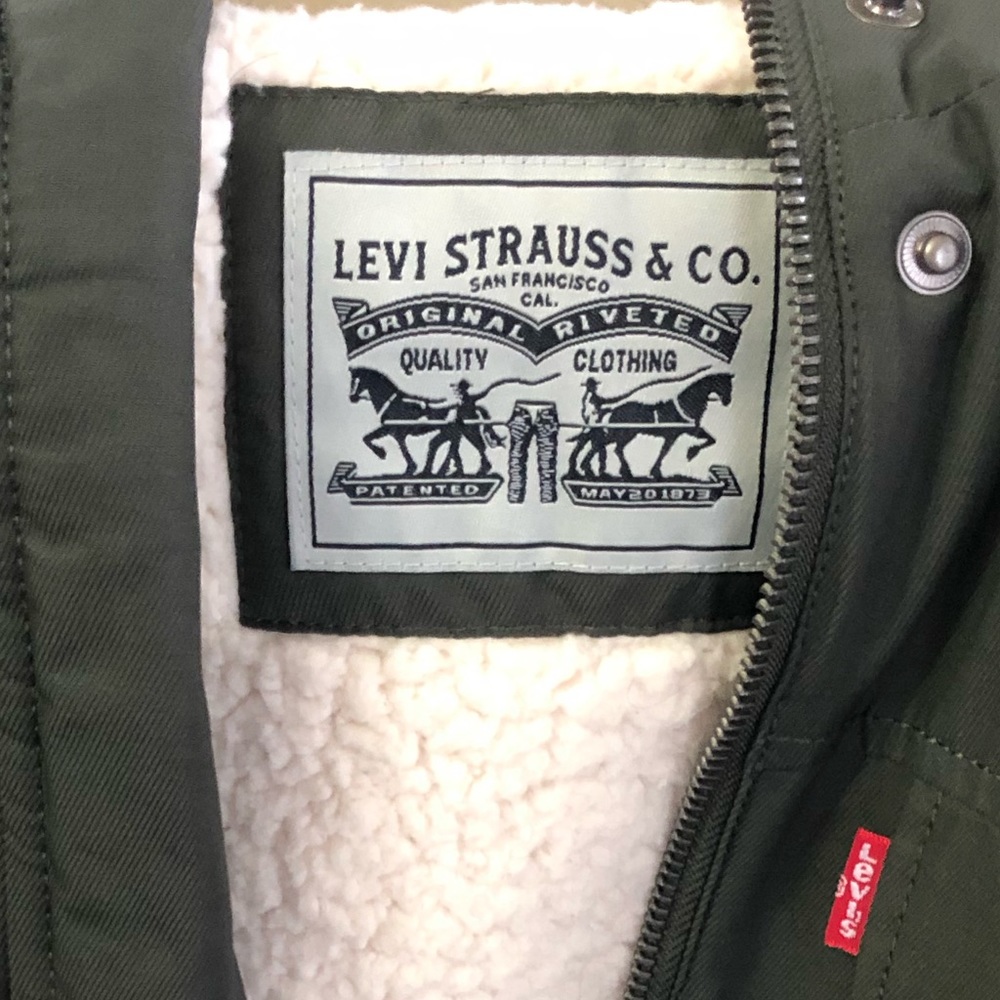 Levi’s jacket - Picture 6 of 8